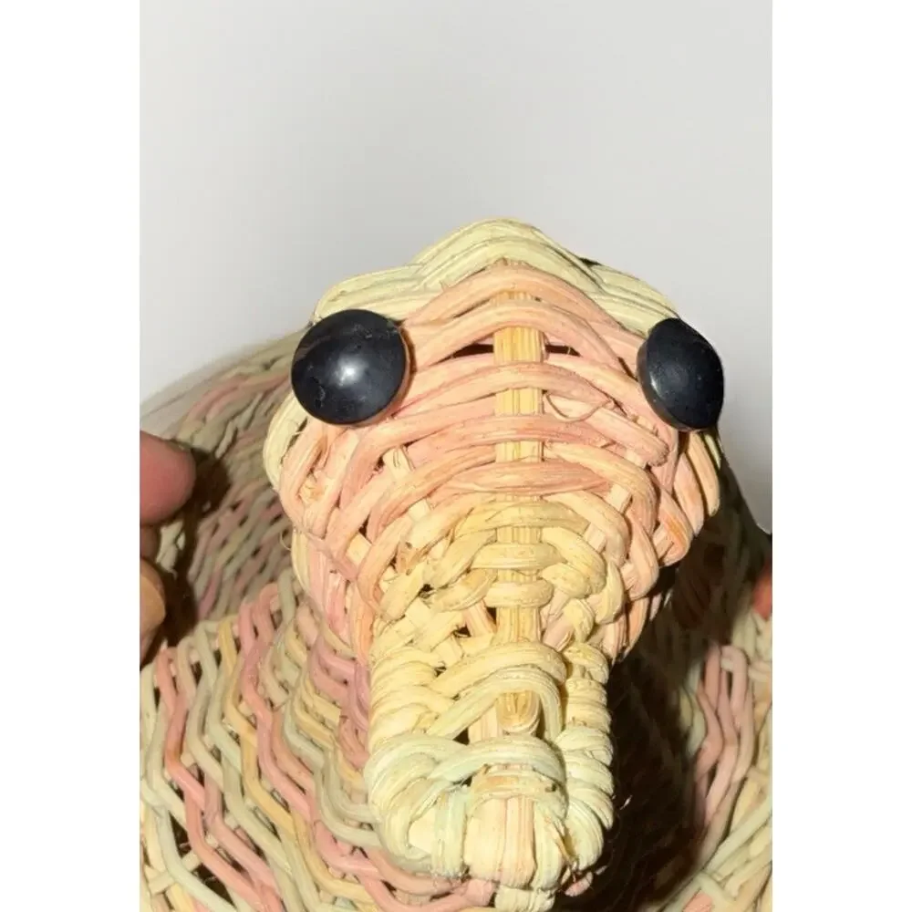 Vintage 1970’s Pastel Duck Wicker Basket with Handle Decorative Planter 8.5x5”